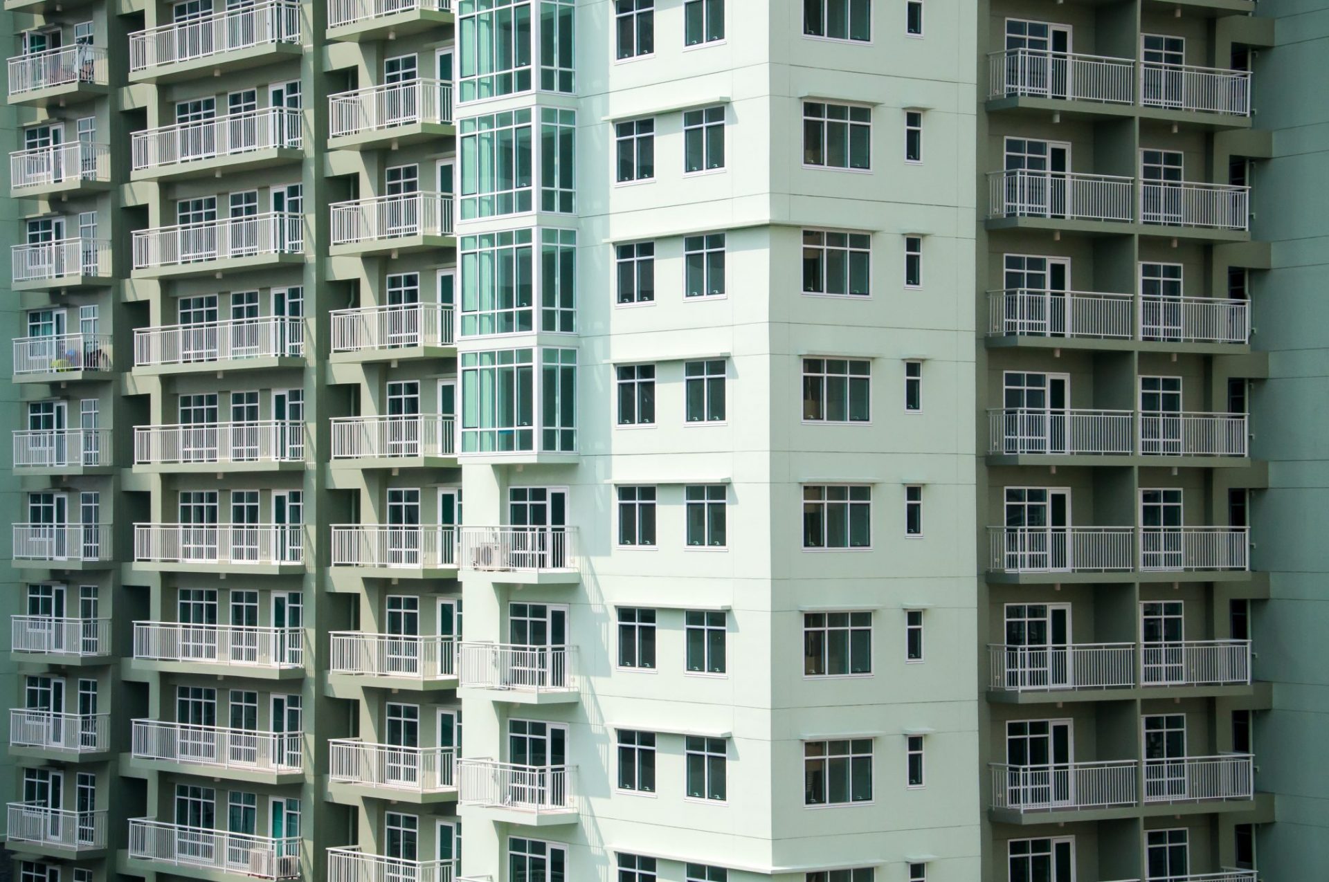 best time sell auckland apartment