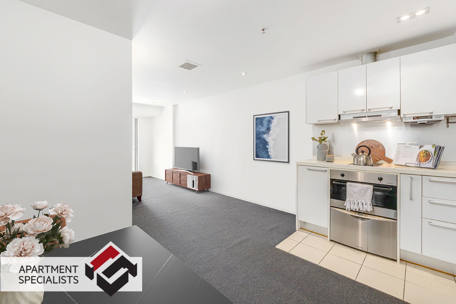 1 | 152 Hobson Street, City Centre | Apartment Specialists