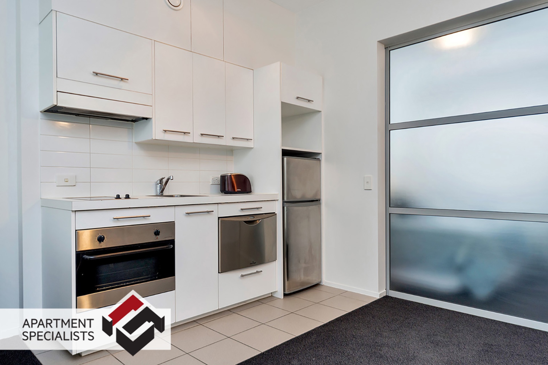1 | 155 Beach Road, City Centre | Apartment Specialists