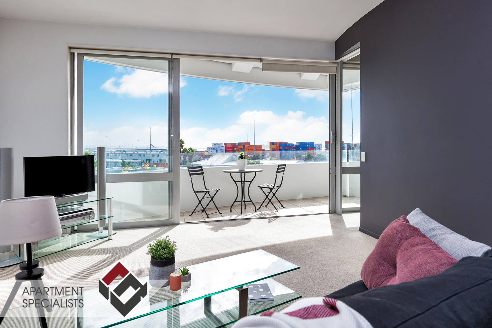 6 | 86 The Strand, City Centre | Apartment Specialists