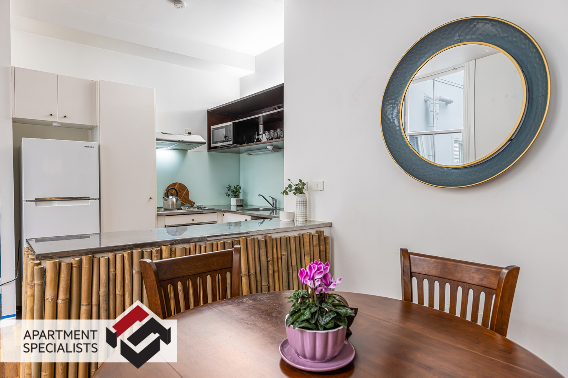 8 | 55 High Street, City Centre | Apartment Specialists