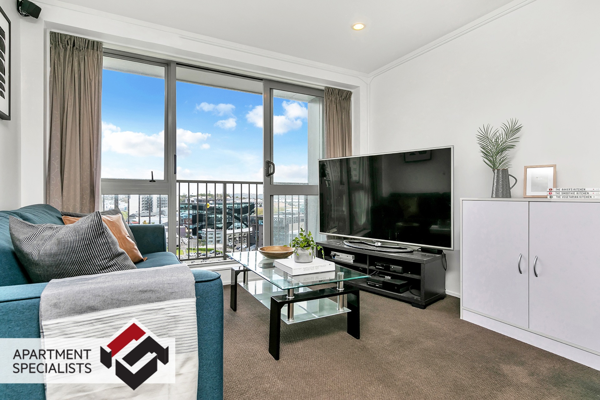 2 | 53 Cook Street, City Centre | Apartment Specialists