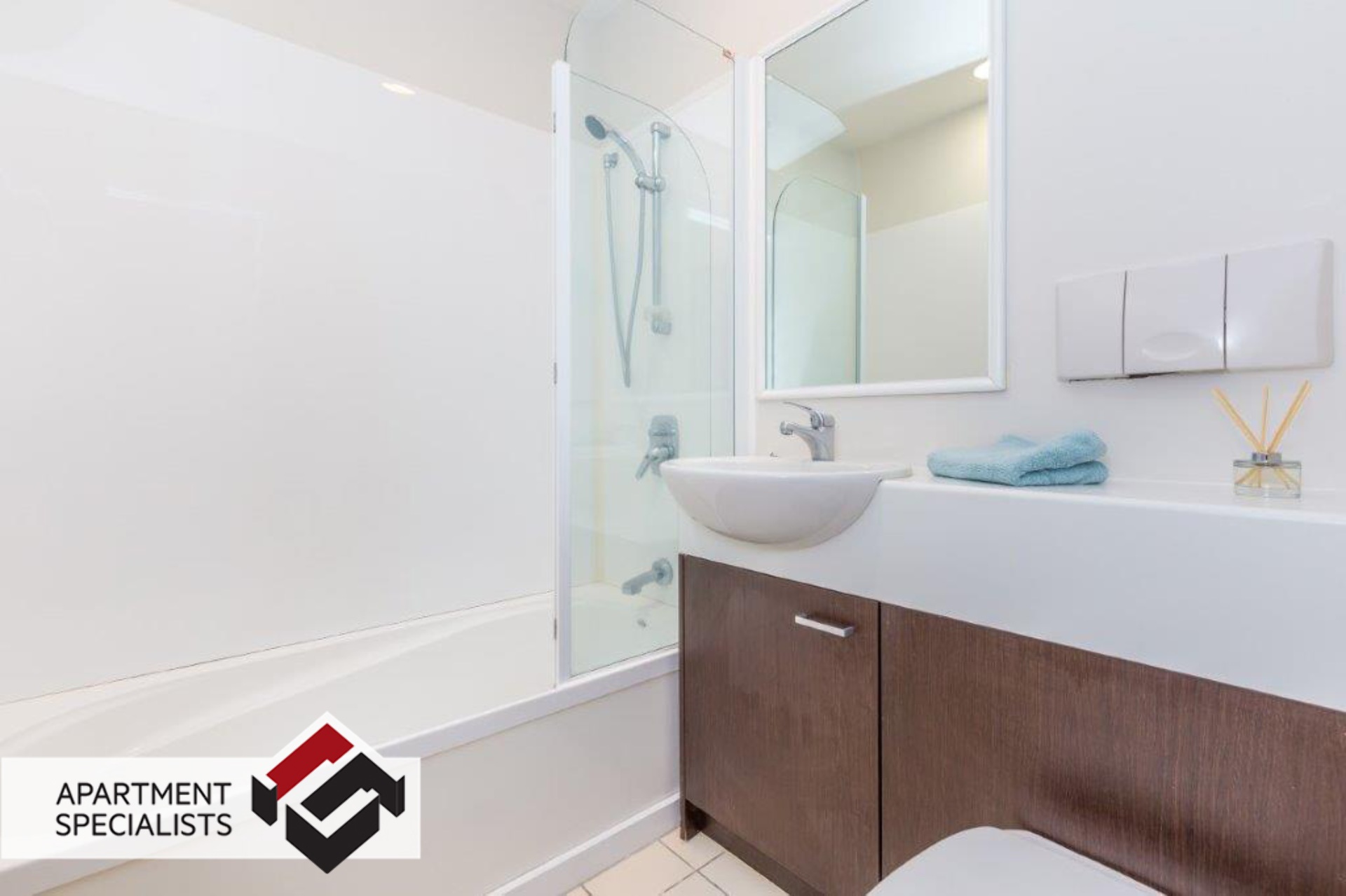 9 | 2 Western Springs Road, City Centre | Apartment Specialists