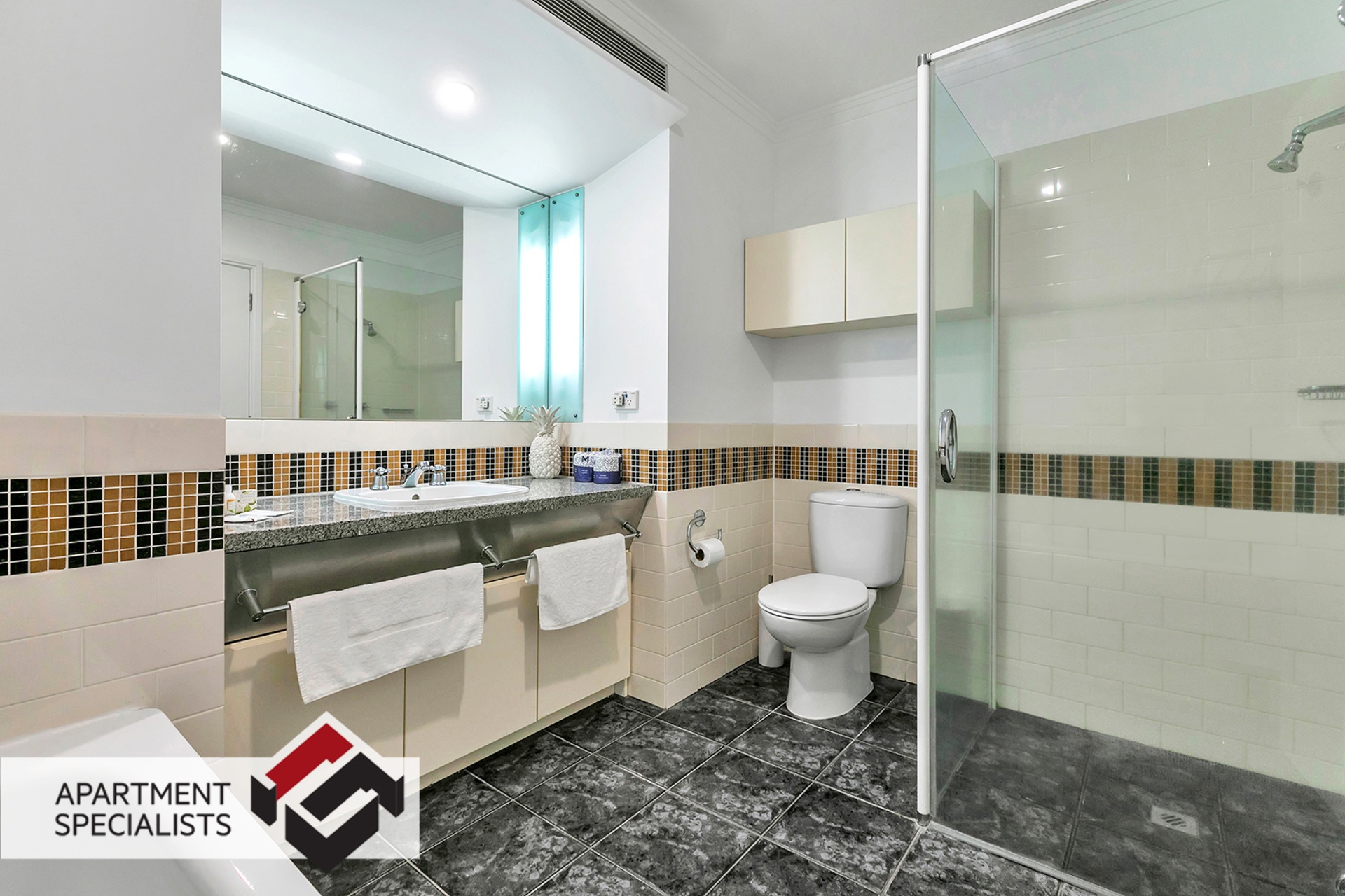 10 | 35 Hobson Street, City Centre | Apartment Specialists